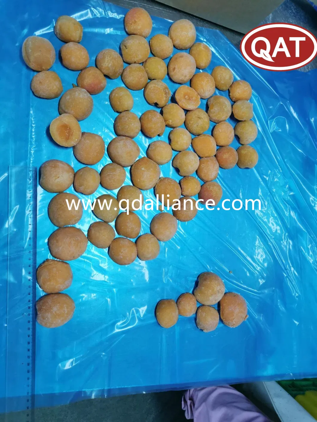 Hot Sale Bulk IQF Fruits Frozen Apricot Halve with High Quality